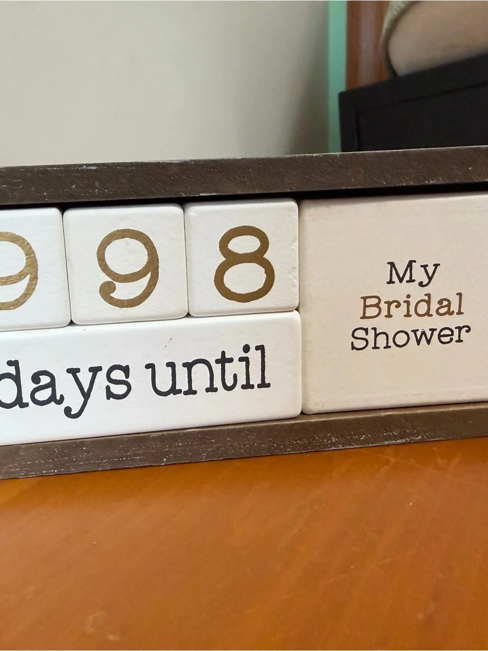 Mr & Mrs Countdown Block Sign - White and Gold